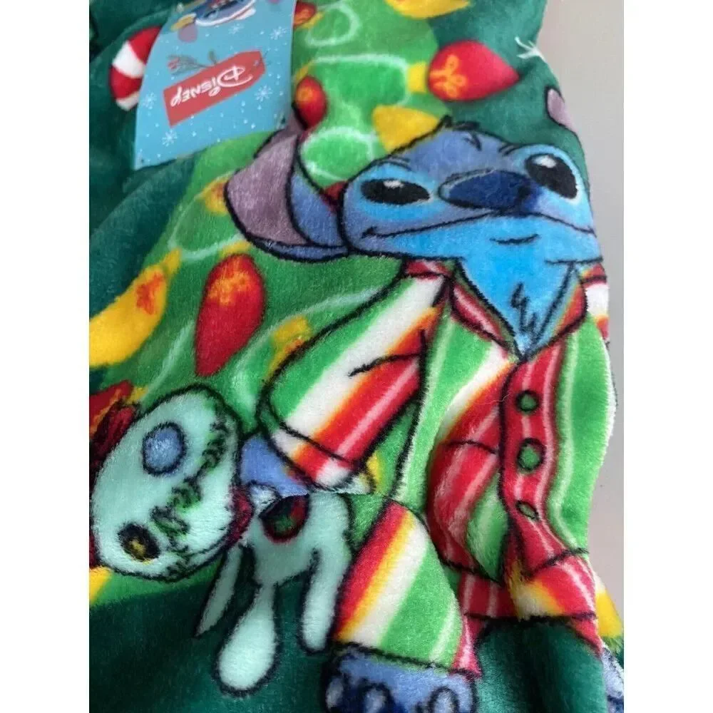 Disneys Stitch And Scrump PJ  Tradition 50 X 70” Christmas Lights Throw‎ Blanket
